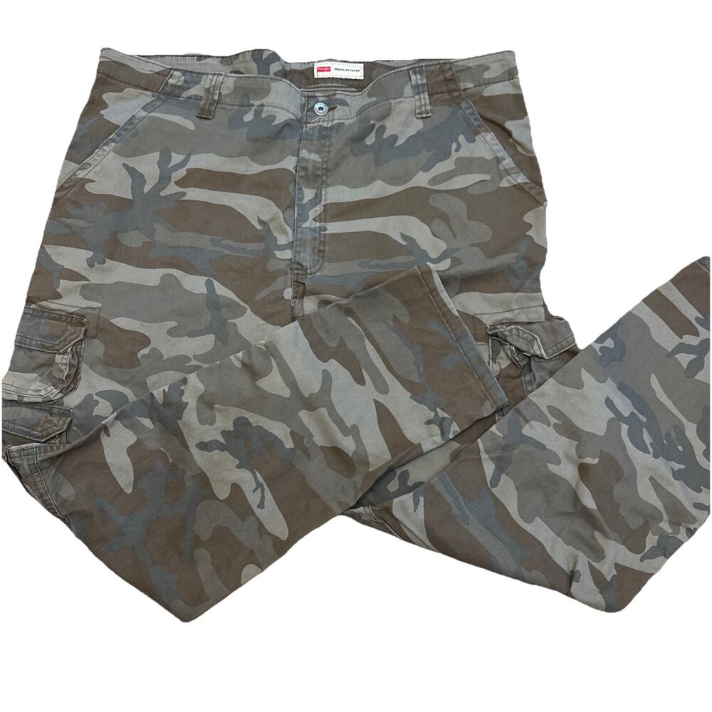 Wrangler Cargo Pants Men's 42 x 30 Green Brown Camo Regular Taper Pockets